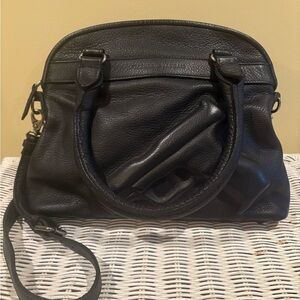 Elegant Black Leather Shoulder Bag